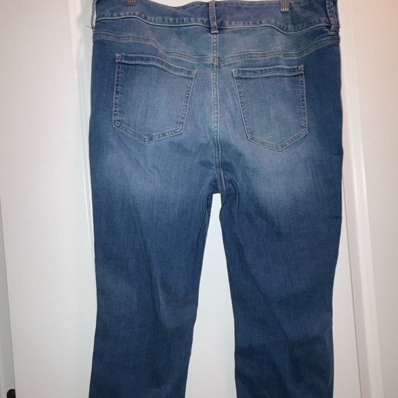 Torrid Crop Jegging - Picture 3 of 3